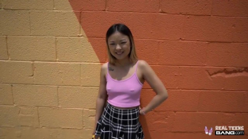 เลียหี เย็ดไม่หยุด เย็ดสาวจีน เย็ดจีน เด้าหี