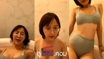 ไลฟ์สด เงี่ยนหี หีอูม หีสวย หีขาว